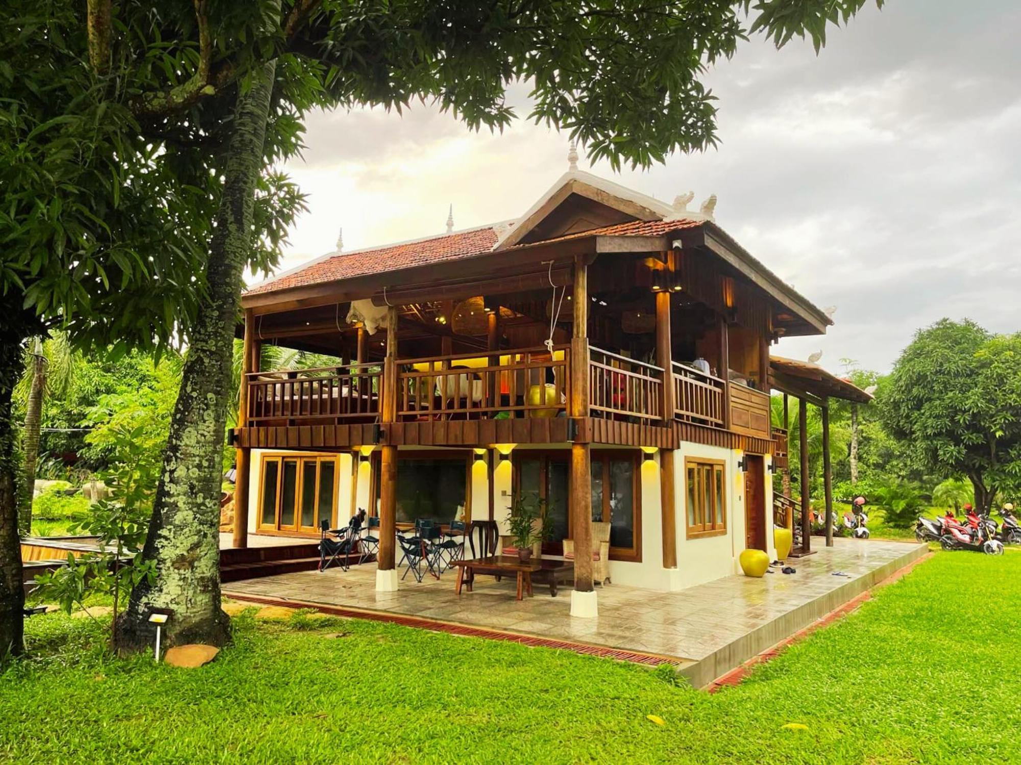 Devi Kampot Resort At Phum Kampot Exterior photo